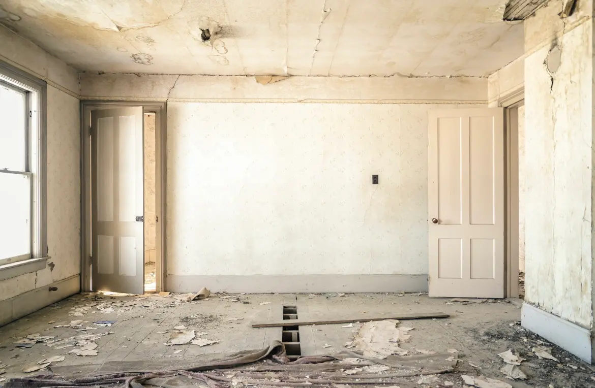 Waste disposal crew managing a cleanout project in Lenox